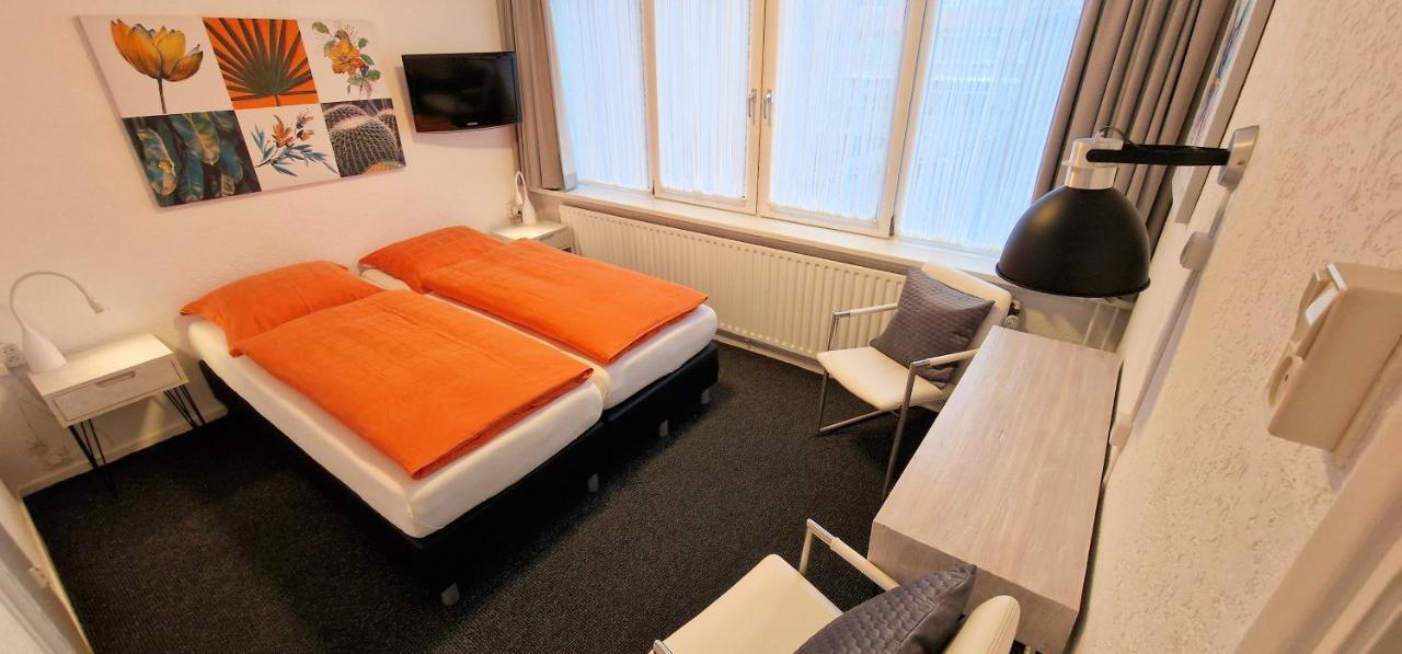 Hotel B&B Seahorse Katwijk aan Zee Екстериор снимка